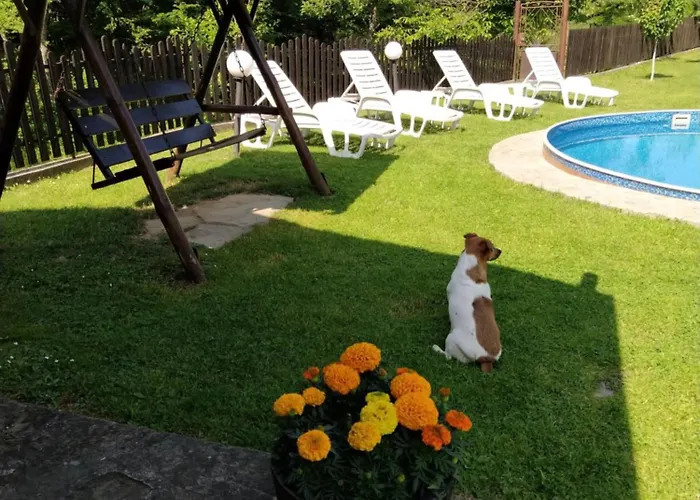 костови Semesterbostad